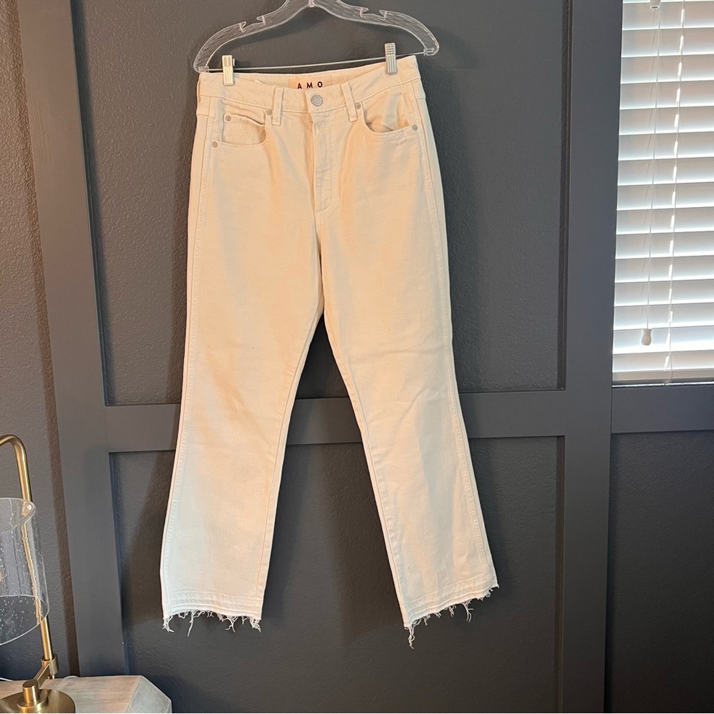 AMO • High rise raw hem jeans